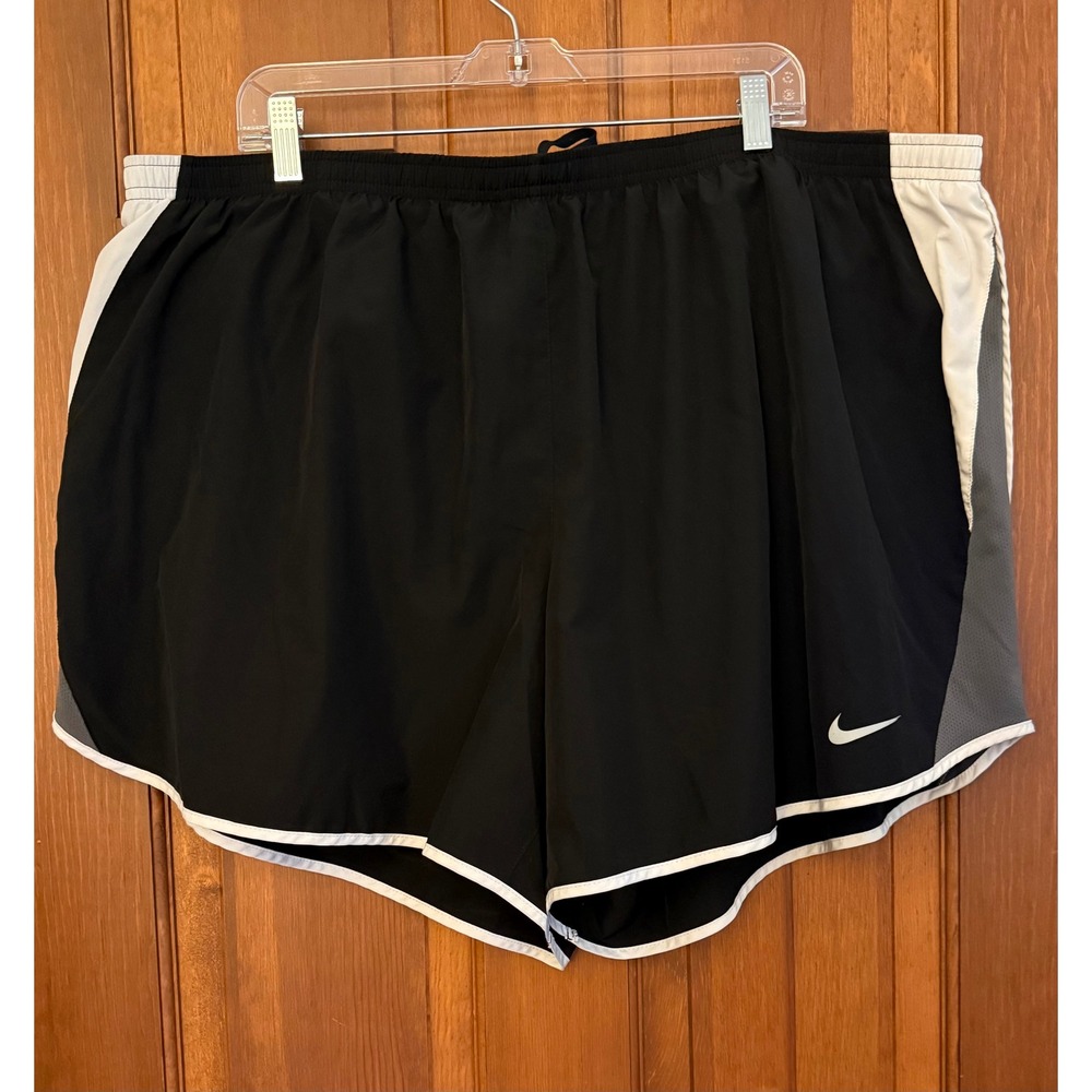 Nike 6" Running Athletic Shorts Womens Size 3X Black Dri-FIT Gym Workout